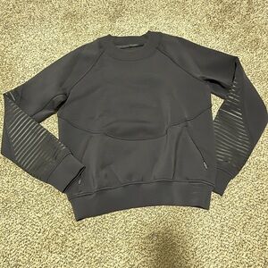 Lululemon spacer sweatshirt with arm detail